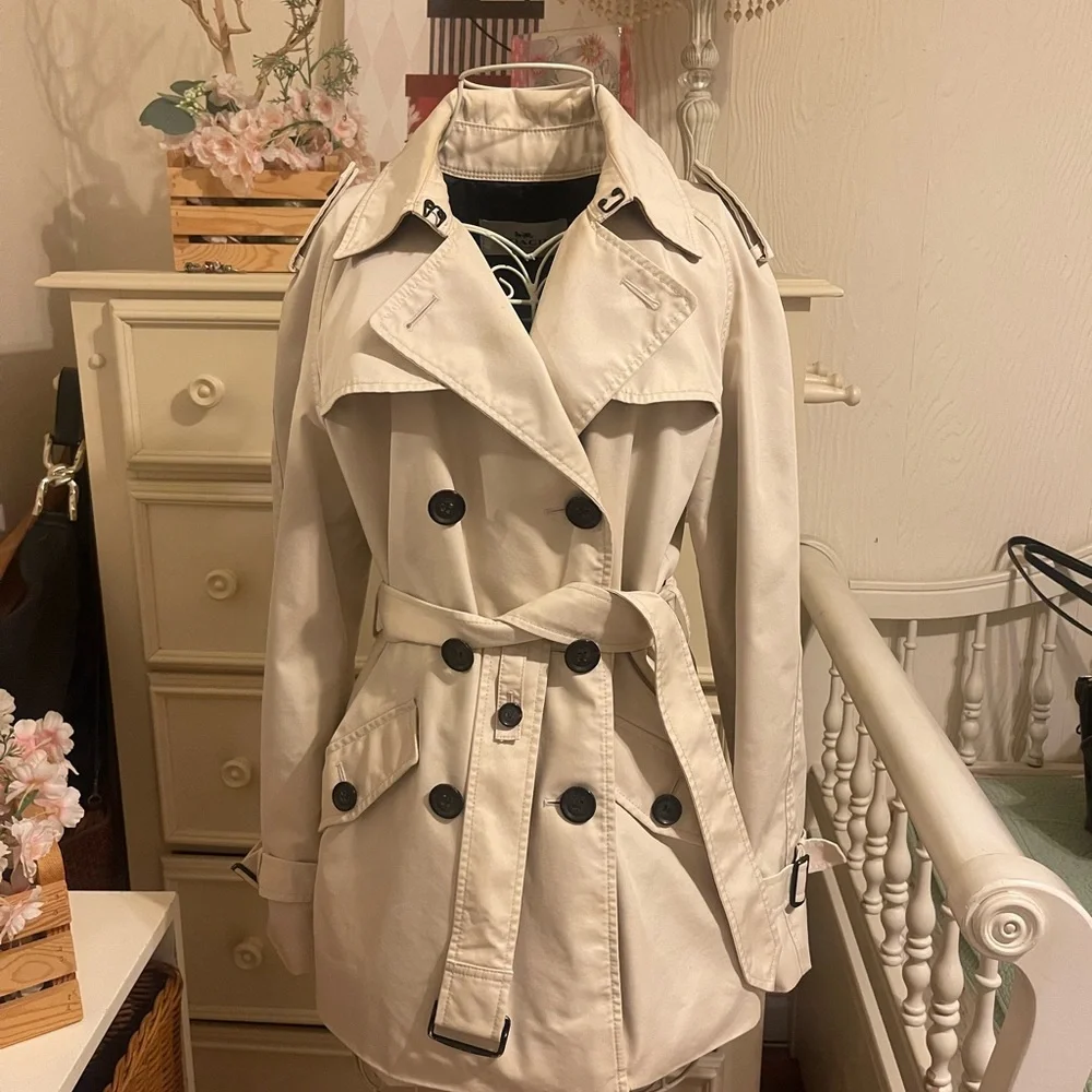 Coach lapel short trench - Picture 1 of 6